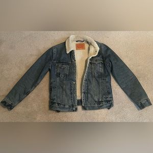 Levi’s Sherpa trucker jacket